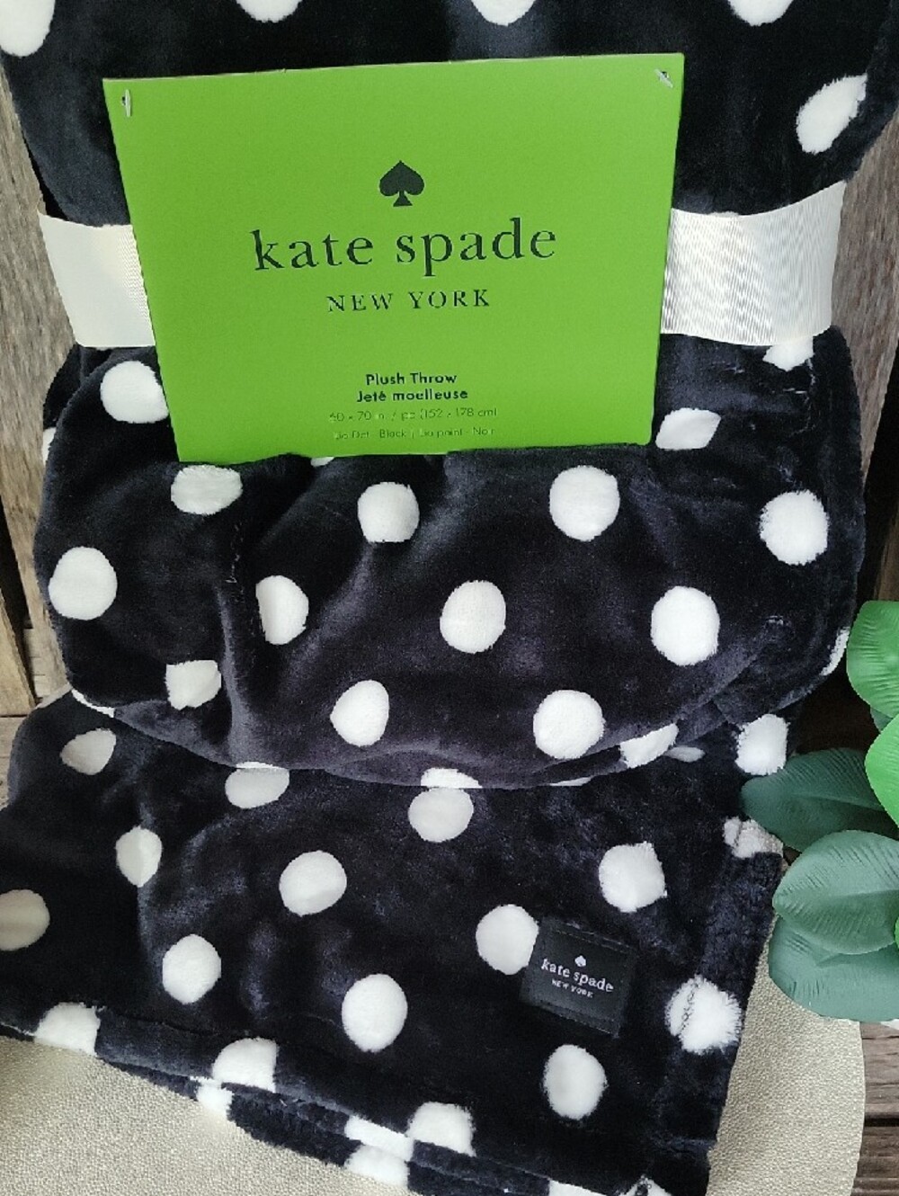 kate Spade LIA DOT Black & White Polka Dot Plush Throw